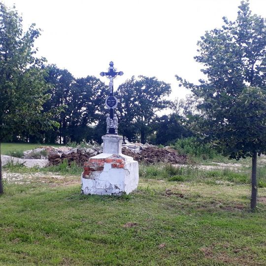 Kříž ve východní části Bošilce