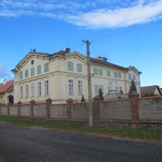 Strkovice Castle