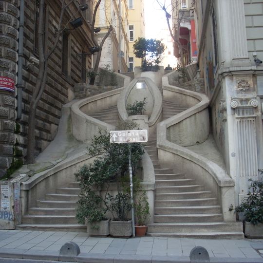 Camondo stairs