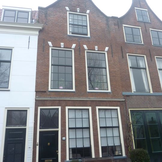 Herengracht 104, Leiden