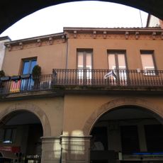 House in plaça de Fra Bernardí, 10