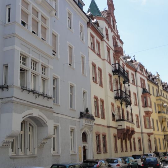 Sparkassenstraße 6