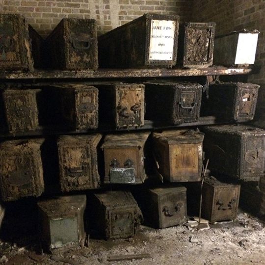 West Norwood Memorial Park Catacombs Beneth The Remembrance Garden