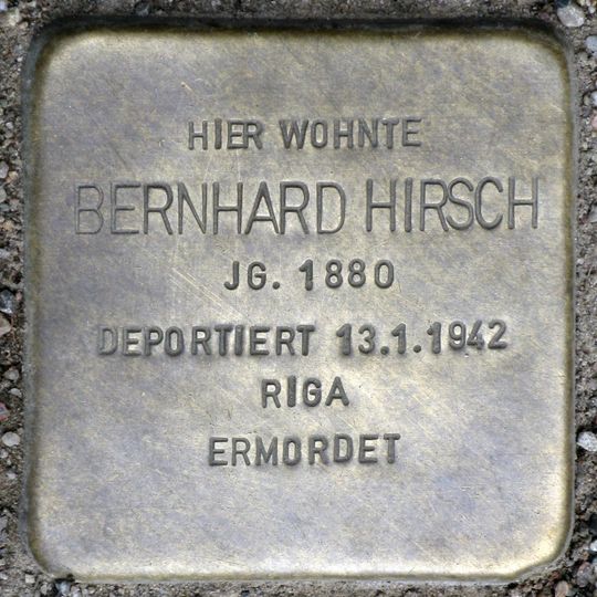 Stolperstein dedicated to Bernhard Hirsch