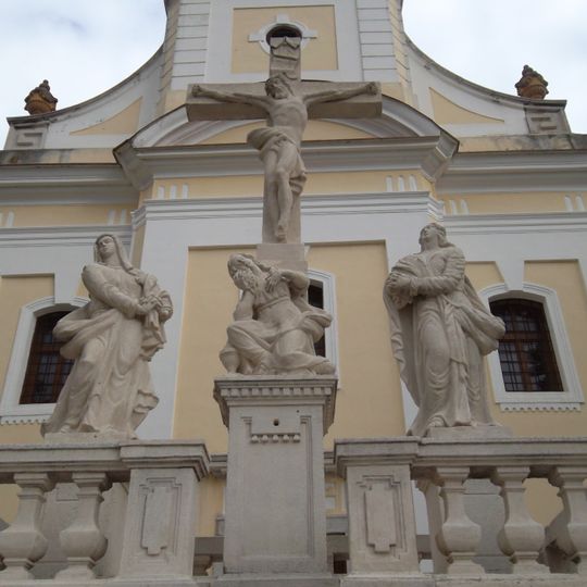 Areál farského kostola, súsošie-socha II.