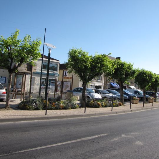 Le Lardin-Saint-Lazare