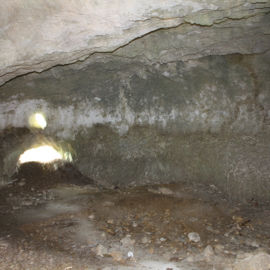 Grotte préhistorique des Bernoux