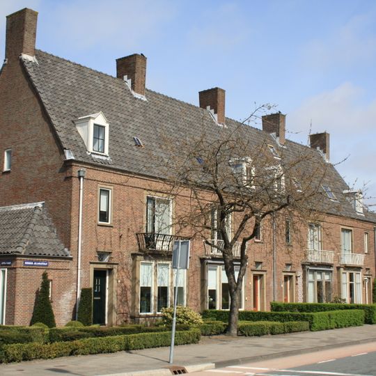 Rijtje woningen