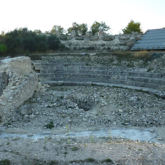 Peltuinum amphitheatre