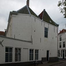 Apart genummerde zijingang van het pand Lange Noordstraat 70