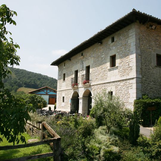 Aiarako oinetxe-jauregia