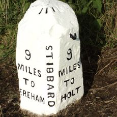 Milestone, 100m N of entrance to Holly Hill Farm