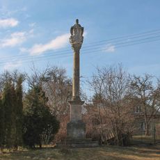 Sloup se sousoším Nejsvětější Trojice