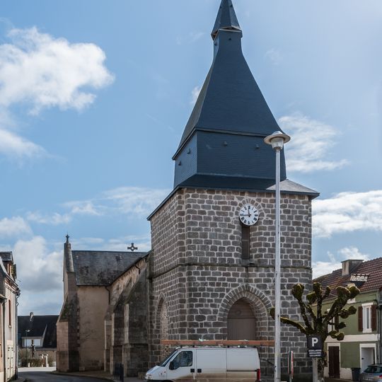 Église Saint-Martial de Lussac-les-Églises