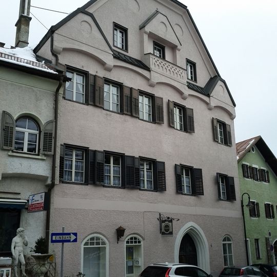 Bürgerhaus, Gericht, Hohes Haus