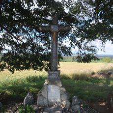 Kříž u cesty severně od Pyšele