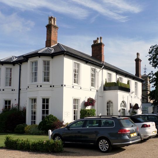Bedford Lodge Hotel