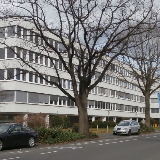 Kennedyallee 105–107