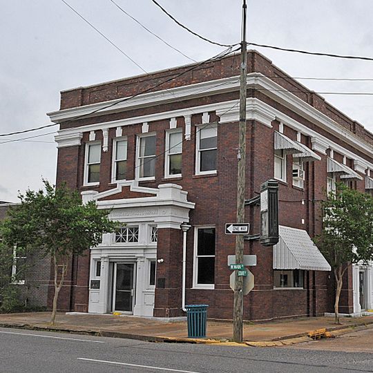 Evangeline Bank and Trust Company