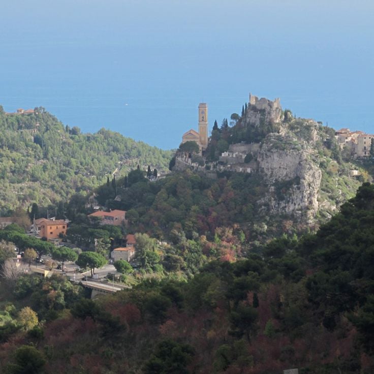 Panorama du village d'Èze