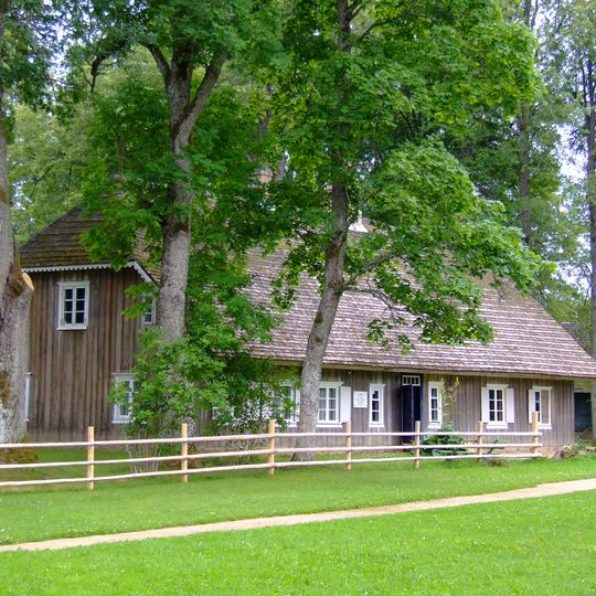 Kalna Kaibēni memorial museum