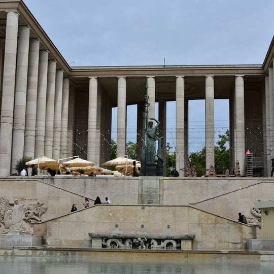 Fontaine du Palais de Tokyo