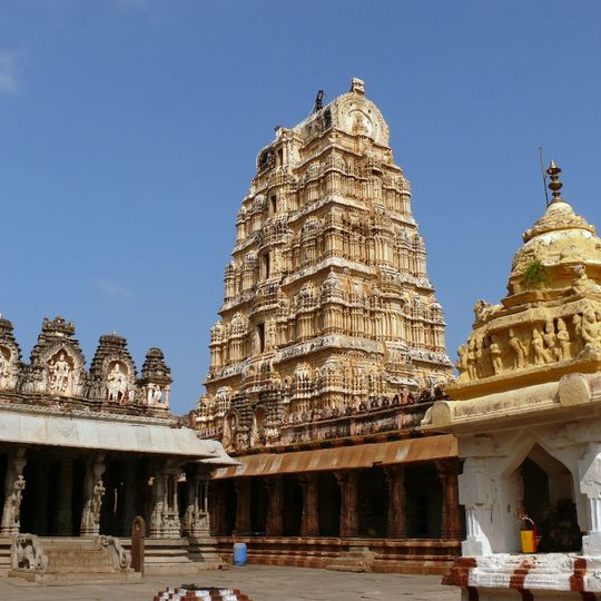 Templo Virupaksha