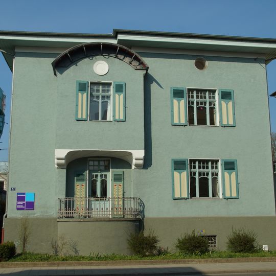 Ehemaliges Wohnhaus, heute evangelisch-lutherische Gesamtkirchenverwaltung