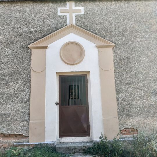 Vestavěná kaplička v Semněvicích