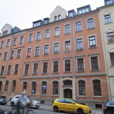 Mietshaus in geschlossener Bebauung Fritz-Matschke-Straße 7