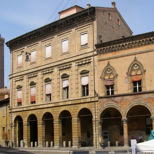 Palazzo Isolani