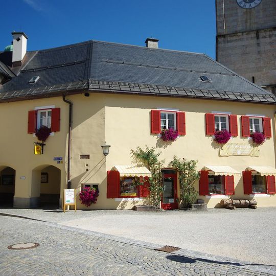 Ehemalige Stallmeisterei, jetzt Wohn- und Geschäftshaus