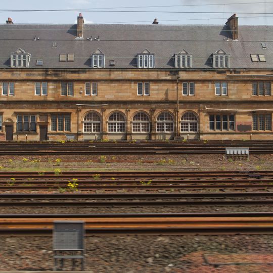 42, 44, 46, 48, 50, 52 Bridge Street, Bridge Street Station