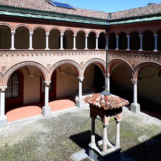 Chiostro della Farmacia