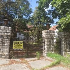 Zespół pałacowy w Kujawach