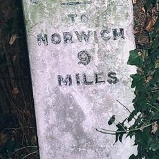 Milestone, 150yds W of redundant entrance to Langley Hall