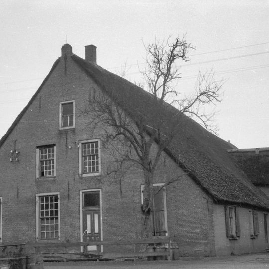 Muisbroekseweg 61, Giessenburg