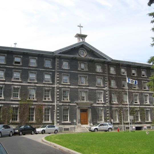 Collège de Montréal