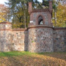 Ogrodzenie z bramkami