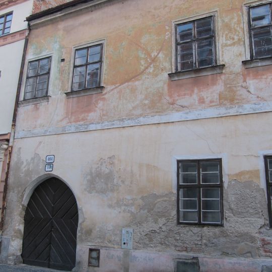 Velká Mikulášská 13