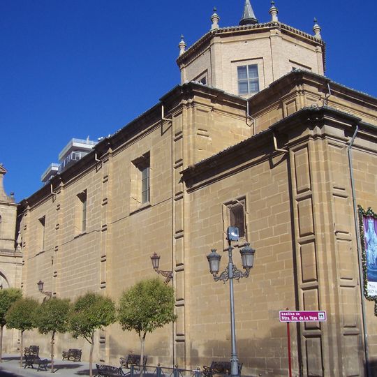 Basílica de Nuestra Señora de la Vega