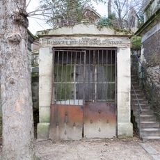Grave of Hadengue-Bridault-Delafontaine