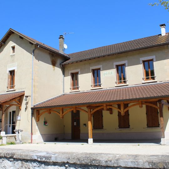 Town hall of Pollieu