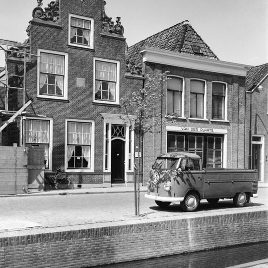 Grootzand 15, Bolsward