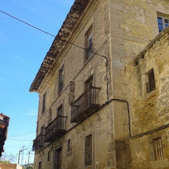 Palacio de Zambrana, Salinas de Añana
