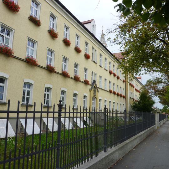 Äußere Passauer Straße 60