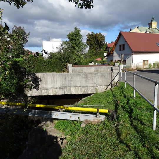 Most Sokolské ulice přes semilský náhon