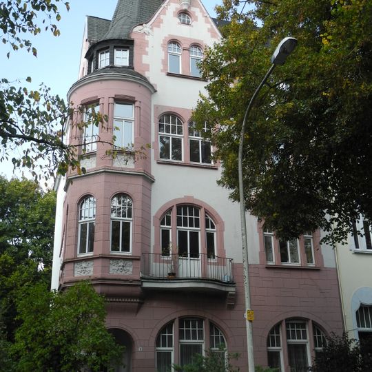 Kaiser-Wilhelm-Allee 9