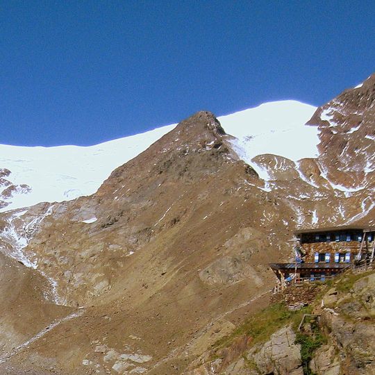 Rifugio Larcher