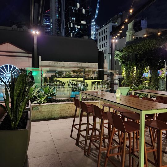 Hibiscus Bar & Terrace